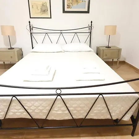 Interno 8 - Casa Vacanze Appartamento *